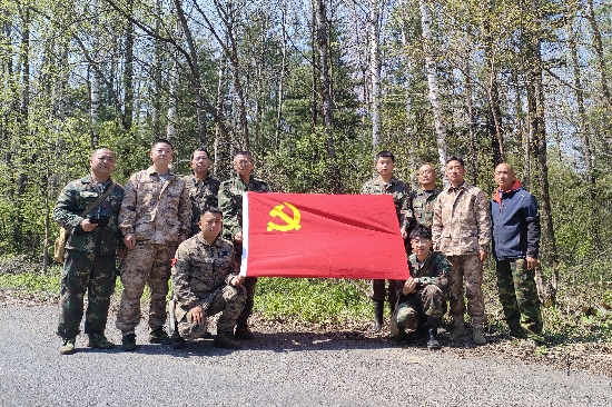 1747278694407934.jpg 綜合調(diào)查設(shè)計處黨支部啟動“森林資源可持續(xù)經(jīng)營試點示范模式林建設(shè)”支部立項活動(1).jpg